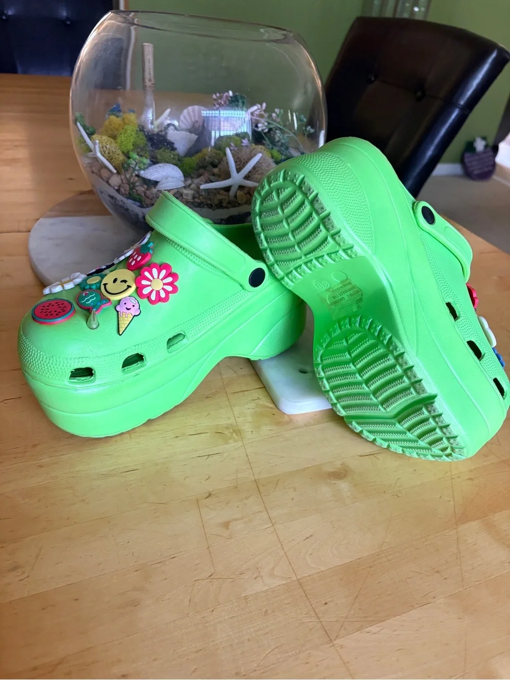 Women’s Platform Clog Shoes with Decorative Charms. These charms are expensive 💚
